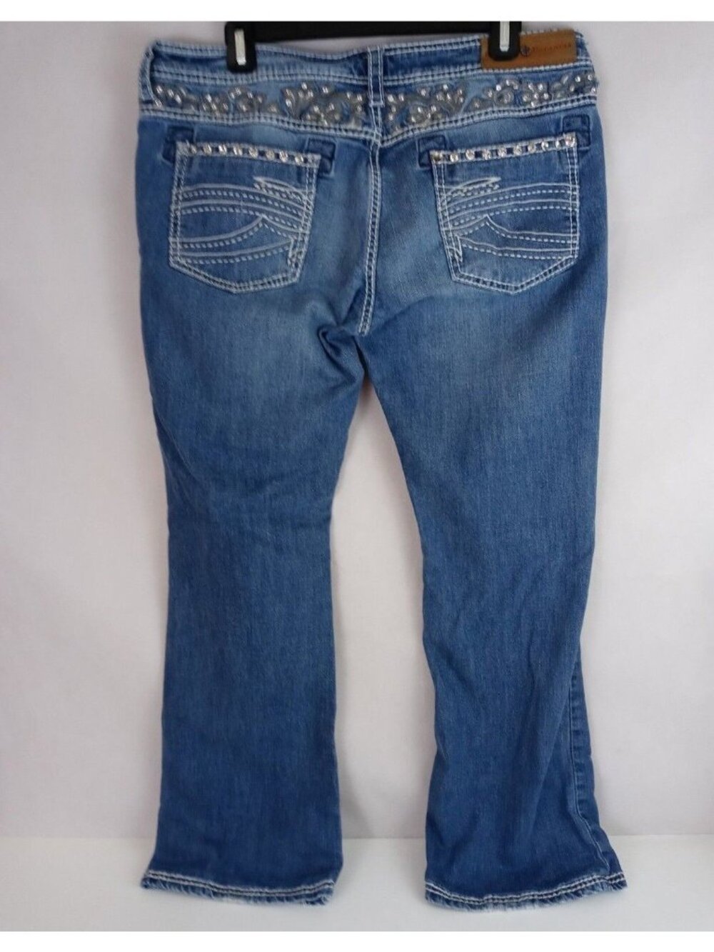 Rancho Estancia Jewelled Whiskered Distressed Embroidered Jeans Size 33